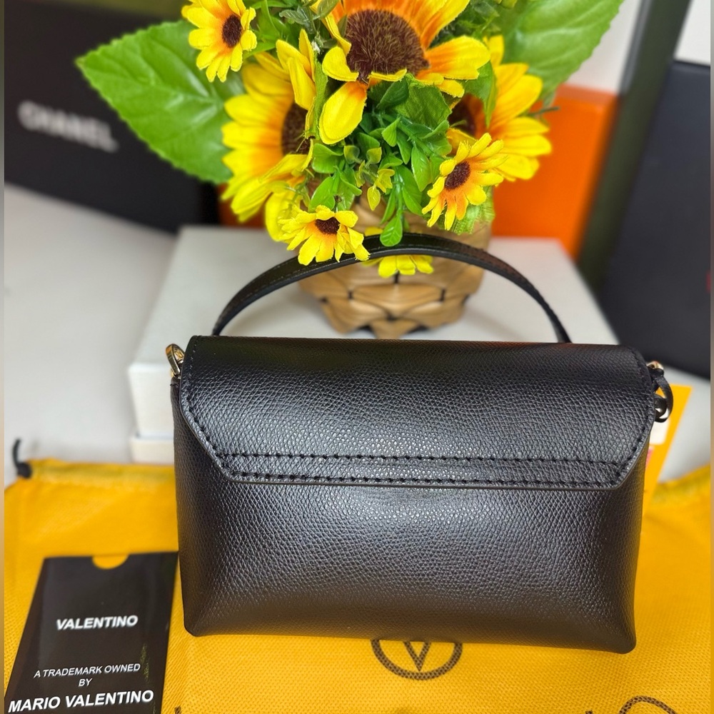🆕VALENTINO by Mario Valentino Crossbody Bag - Picture 12 of 17